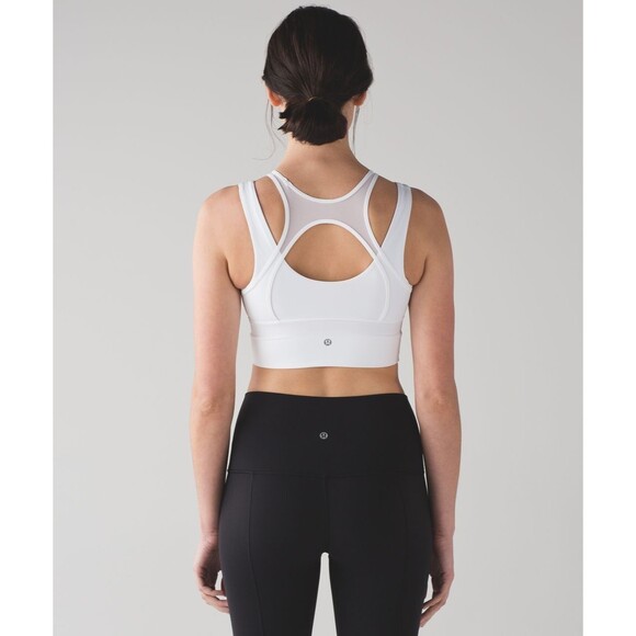 Lululemon Double Tap Bra II White Yoga Workout Size 6 / S Wicking Medium Support - Picture 1 of 5